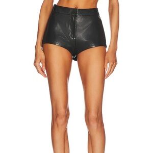 LAMARQUE Annaise Short in Black